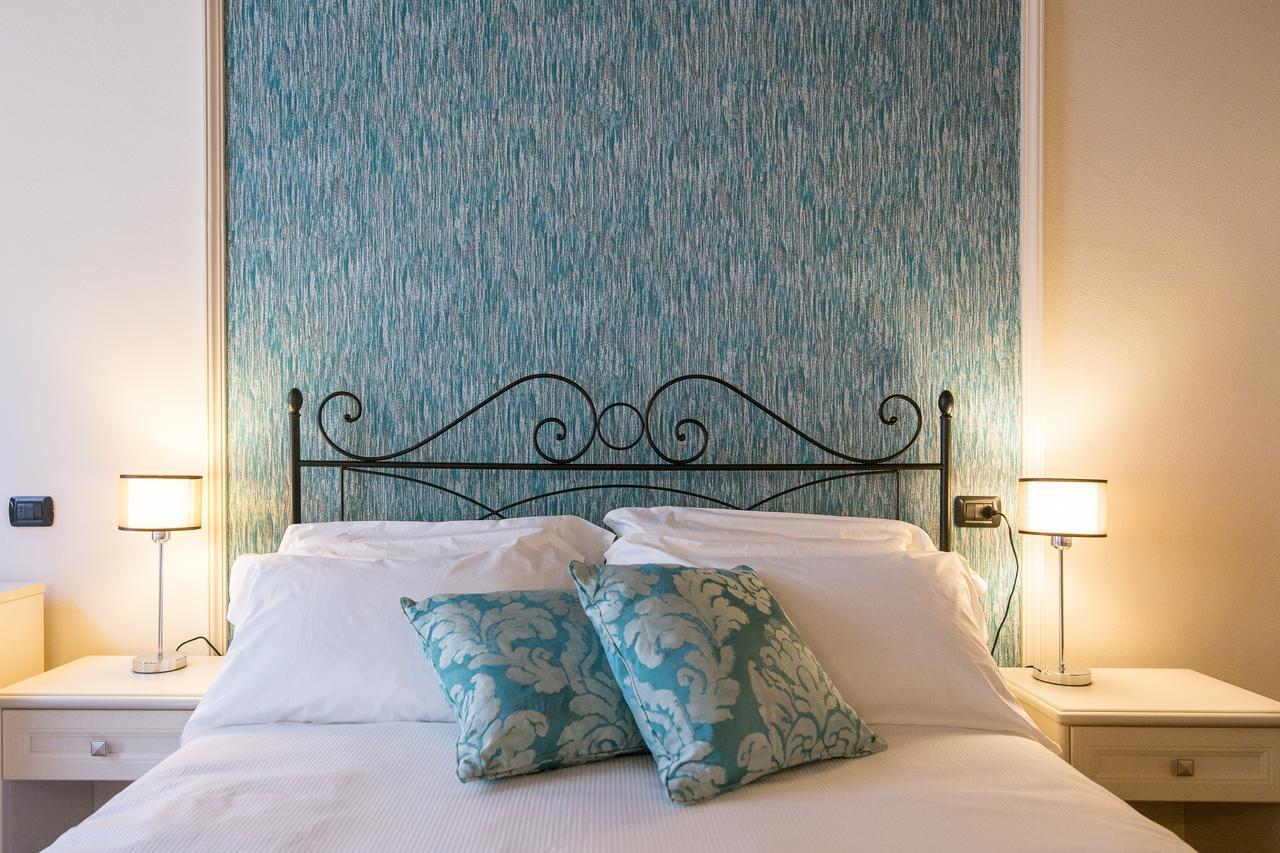 B&B Residenza Di Via Fontana Lucca Ngoại thất bức ảnh
