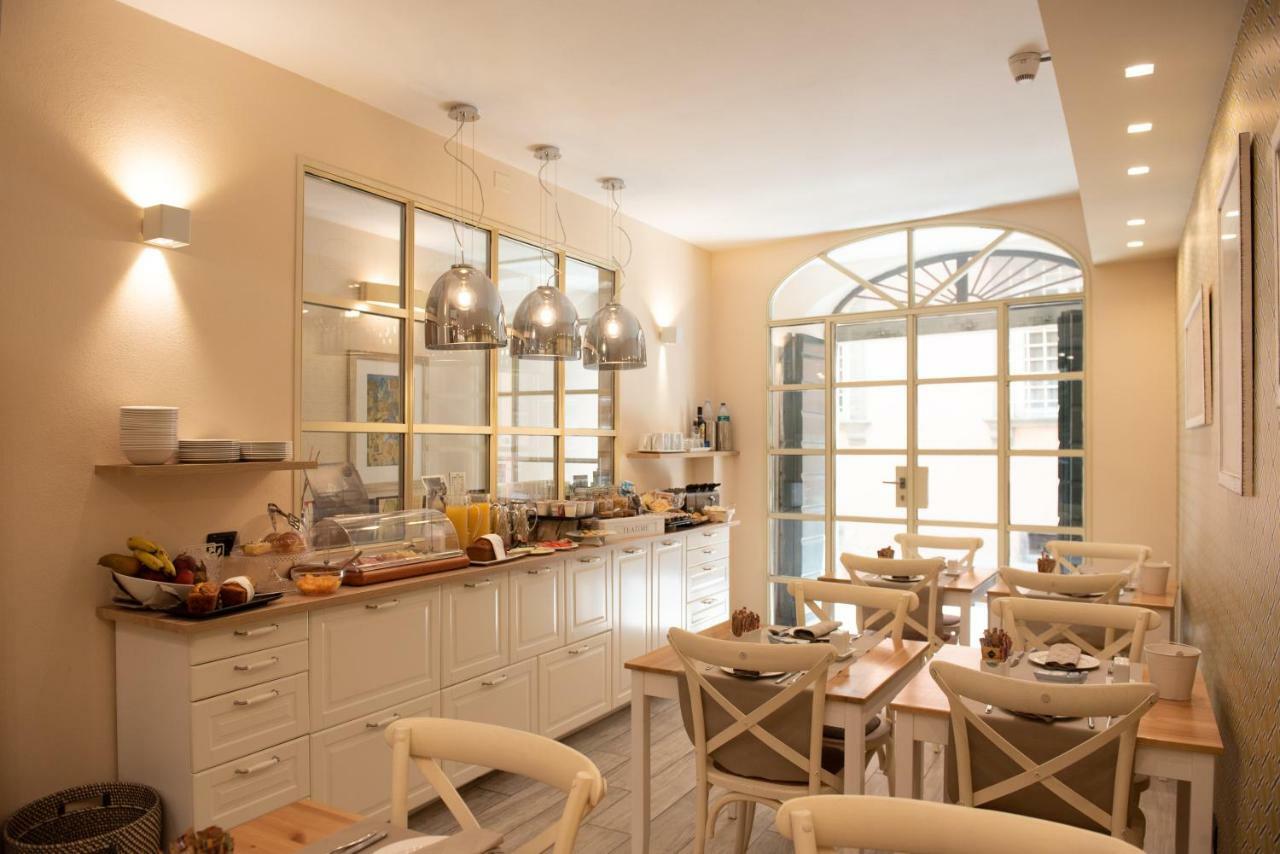 B&B Residenza Di Via Fontana Lucca Ngoại thất bức ảnh