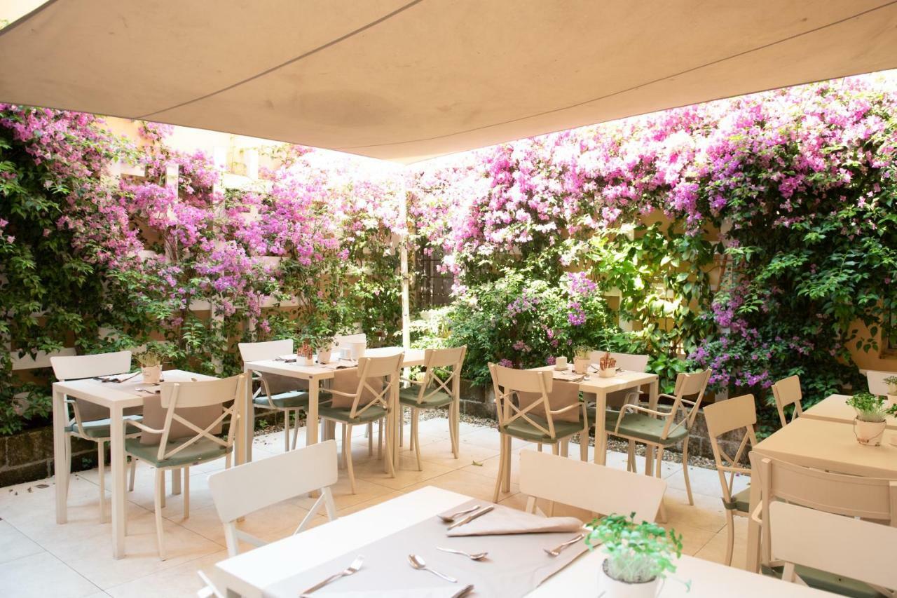 B&B Residenza Di Via Fontana Lucca Ngoại thất bức ảnh